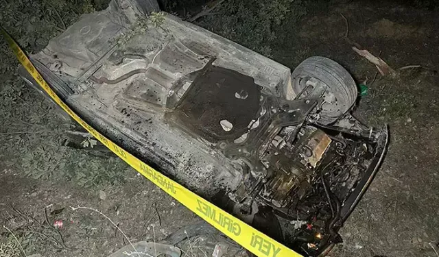 Uşak'ta Otomobil Şarampole Devrildi: 16 Yaşındaki Kazım Sağcan Hayatını Kaybetti