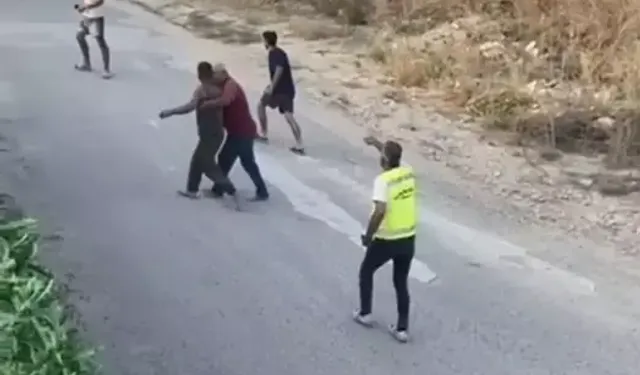 Hatay'ın Samandağ İlçesinde Trafik Kazasının Ardından Çıkan Bıçaklı Kavgada 1 Kişi Hayatını Kaybetti