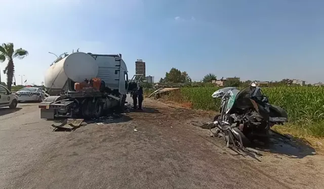Adana’da Tanker Faciası: Otomobil Hurdaya Döndü, Çift Yaralı