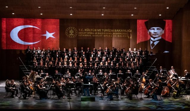 İDSO’dan Cumhuriyetin 102. Yılına Özel Coşkulu Konser
