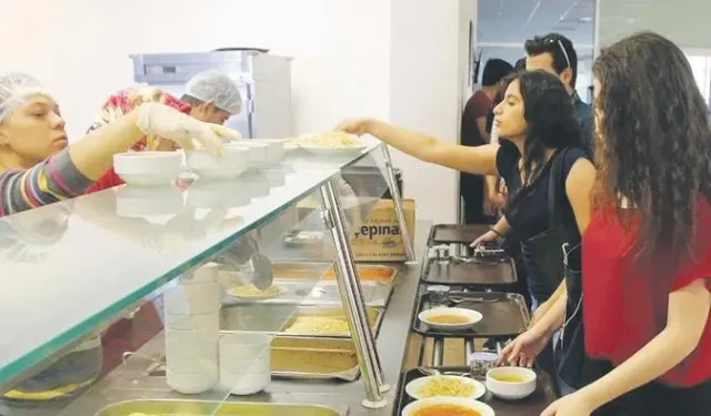 GSB Yurtlarında Öğrencilere Günlük Beslenme Desteği Başladı