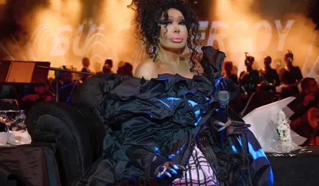 Bülent Ersoy’a Yemek Yedirildiği Anlar Gündem Oldu