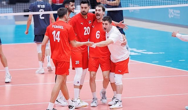 A Milli Erkek Voleybol Takımı Finale Yükseldi