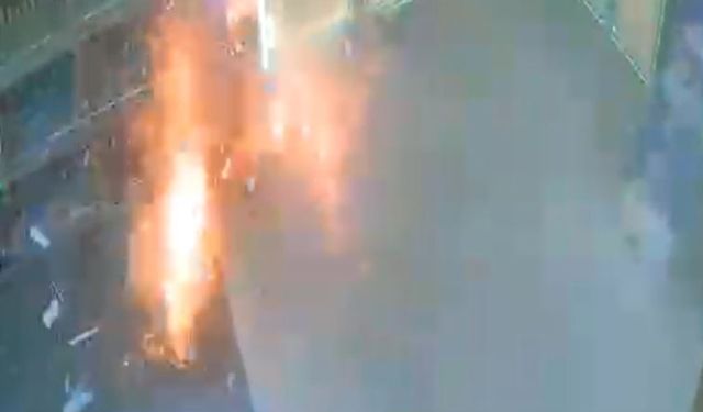 Diyarbakır'da Markete El Bombalı Saldırı Kamerada