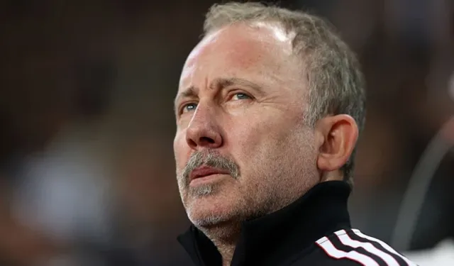 Beşiktaş Taraftarından Sergen Yalçın’a İstifa Tepkisi