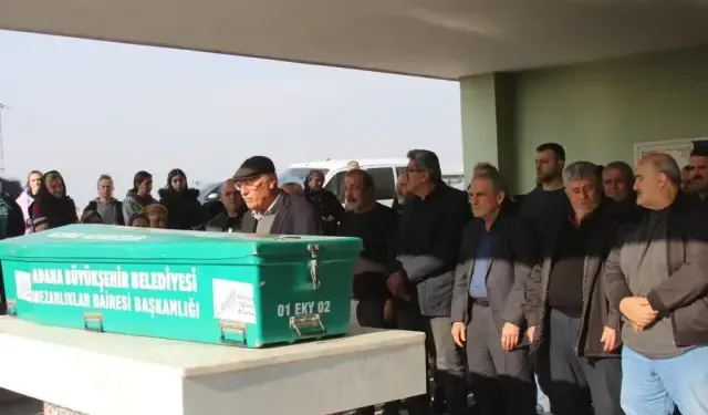 Adana’da Babaları Tarafından Öldürülen Kardeşler Defnedildi