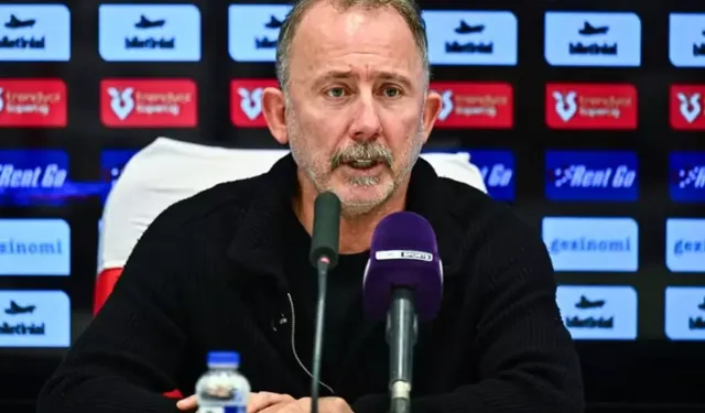 Beşiktaş'ta deprem! Sergen Yalçın 2 isme "Güle güle" dedi