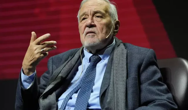 İlber Ortaylı’dan Gençlere ve Sosyal Medyaya Sert Uyarı