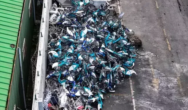 İstanbul'un Paraları Çöpe Gitti