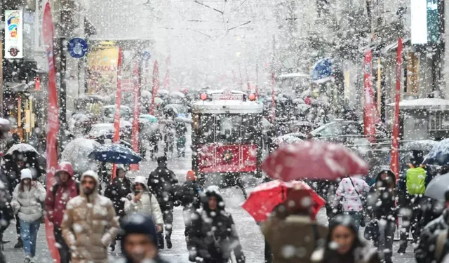 AKOM İstanbul İçin Kar Yağışı Tarihini Açıkladı