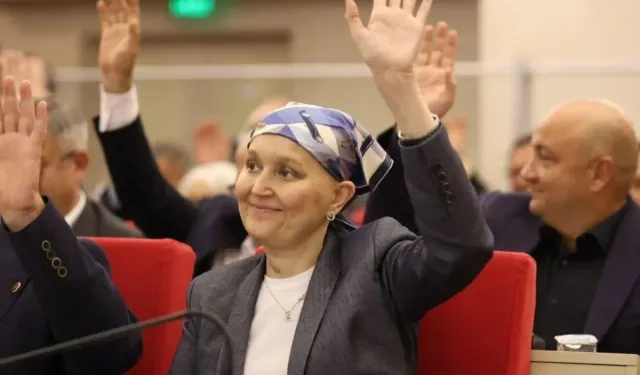 Belediye Başkanı Gülşah Durbay Entübe Edildi