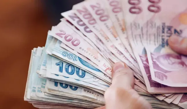 Memur ve Emeklinin 5 Aylık Zam Oranları Netleşti