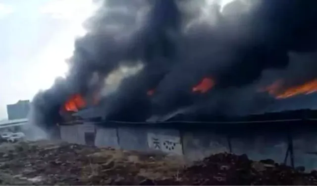 Gaziantep Nurdağı’nda Şantiye Yangını Korkuttu