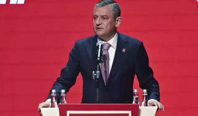 CHP’de Özel’in Anahtar Listesi Firesiz Şekilde Onaylandı