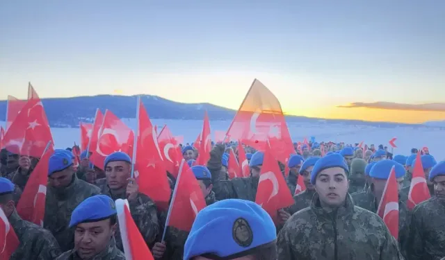 Sarıkamış Şehitleri İçin Eksi 10 Derecede Saygı Nöbeti