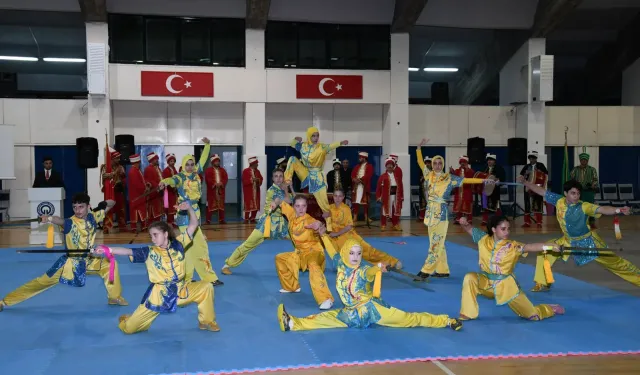 Wushu kung fu Şampiyonlarının Gösterisi Trabzon’da Büyüledi