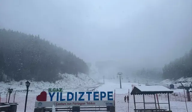 Yıldıztepe Kayak Merkezi'nde kar yağışı etkili oluyor