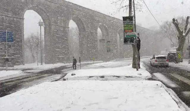 İstanbul’da Kar Etkili, Çok Sayıda İlde Okullar Tatil