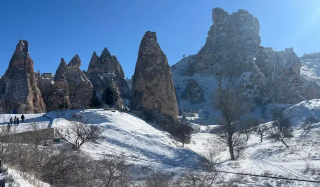 KAPADOKYA KIŞ MANZARASIYLA BÜYÜLEDİ