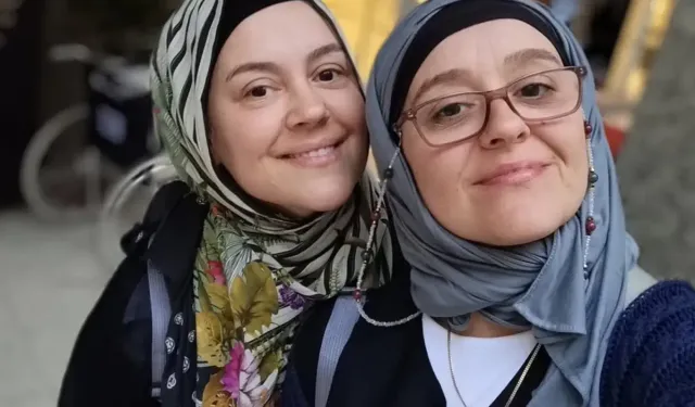 Yasemin Minguzzi Kız Kardeşi İle Umre'ye Gitti