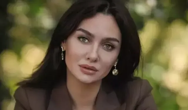 Birce Akalay'ın Nostaljik Sunuculuk Görüntüsü Gündem Oldu