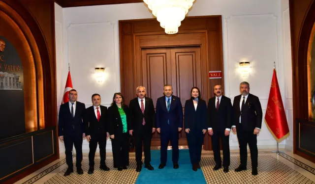 Turan Ülküsü Derneğinden Vali Şahin’e Ziyaret