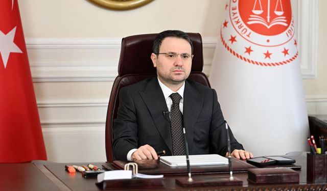 Gürlek’ten Uzun Süren Davalara Net Mesaj