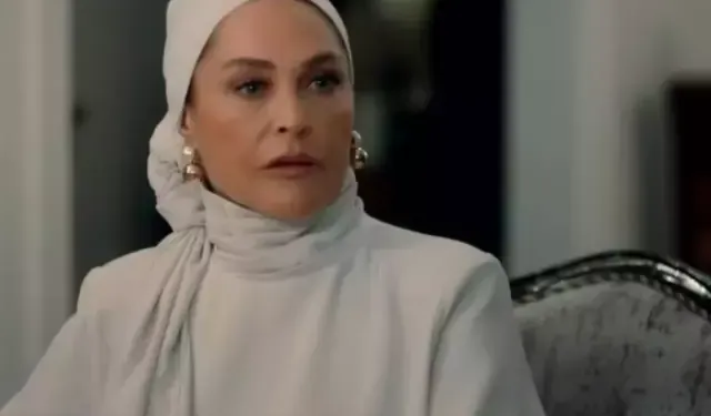 Hülya Avşar’a Uygulanan Filtre Dikkatlerden Kaçmadı