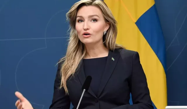 Ebba Busch'tan Müslümanlara Sert Sözler