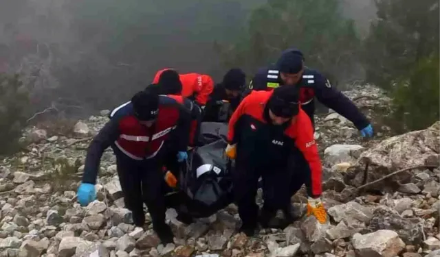 Kuşadası’nda Uçurumdan Düşen Kişi Hayatını Kaybetti