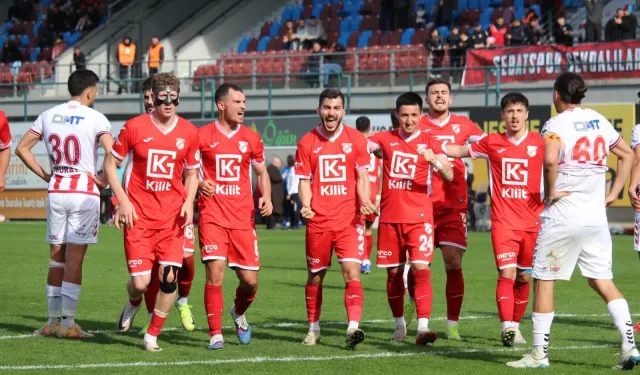 Sebat Gençlik’te Sahanın Çilingiri Sefa Küpeli