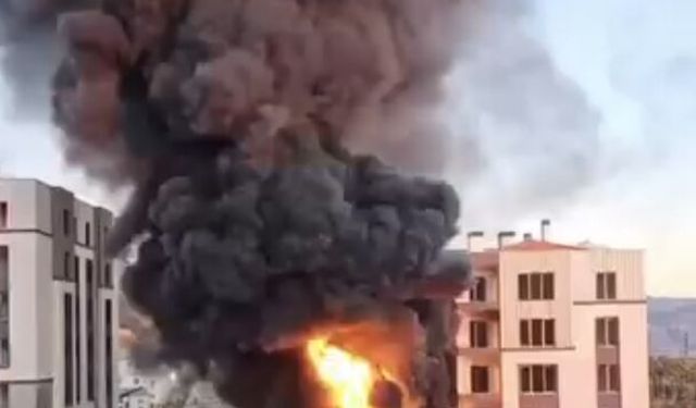 Hatay’da Binada Çıkan Yangında 30 Kişi Kurtarıldı