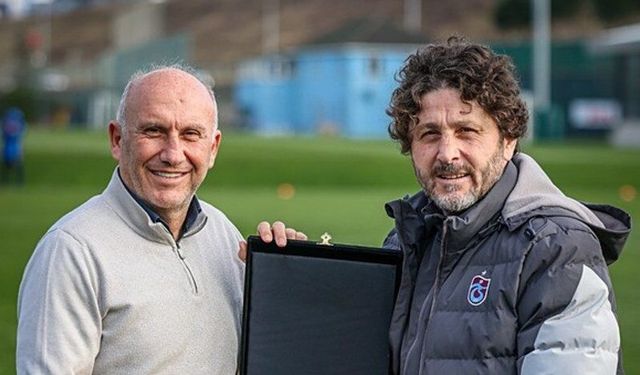 Fatih Tekke’ye Şubat Ayı Sosyal Sorumluluk Ödülü