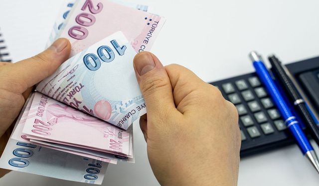 Motorine İndirim Geldi Zam Beklentisi Oluştu