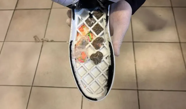 Şanlıurfa’da Ayakkabıda Yasaklı Madde Ele Geçirildi