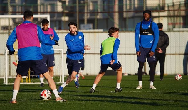 Çaykur Rizespor Trabzonspor Maçı Hazırlıklarına Başladı