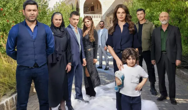 Rol Arkadaşıyla Aşk Yaşıyor: Ve Evet, Birlikteyiz