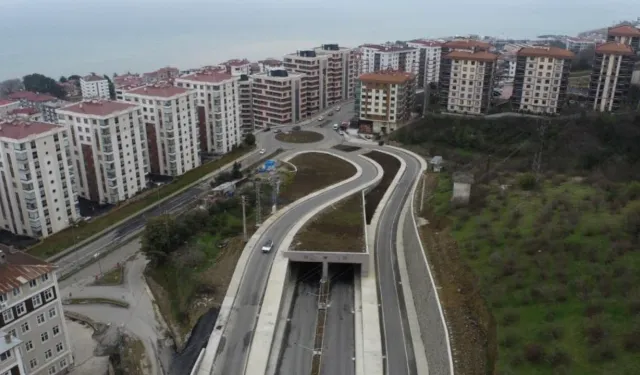 Akçaabat Pulathane Bulvarı’nda Yol Çalışmaları Sürüyor