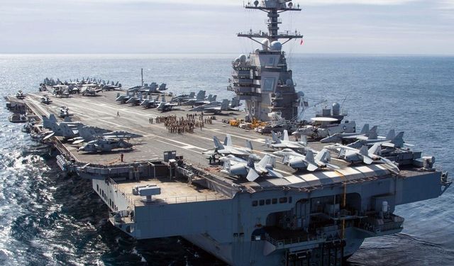 ABD Uçak Gemisi Gerald Ford’da Yangın Çıktı