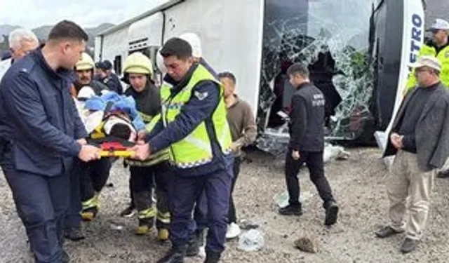 Konya Seydişehir'de Otobüs Devrildi 20 Yaralı