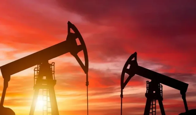 Kuveyt Petrol Üretimini İran Saldırıları Nedeniyle Azalttı