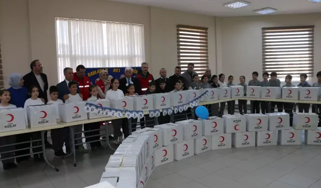 Of’ta 300 Gıda Kolisi İhtiyaç Sahiplerine Ulaştırılacak