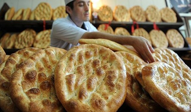 Trabzon’da Ramazan Pidesi 6 Saatte Sofralara Ulaşıyor