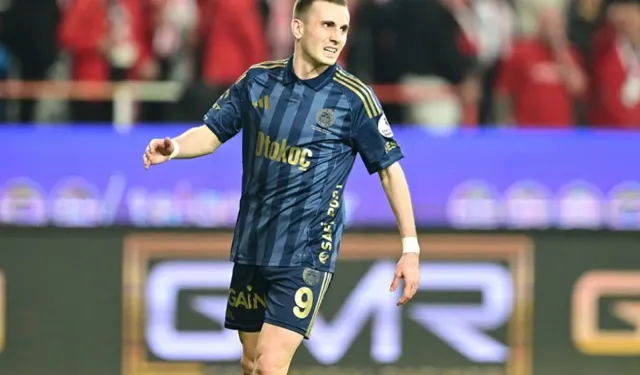 Fenerbahçe Antalya’da 2-2’ye Razı Oldu