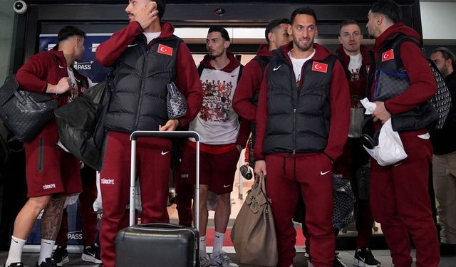 A Milli Futbol Takımı, İstanbul'a Geldi