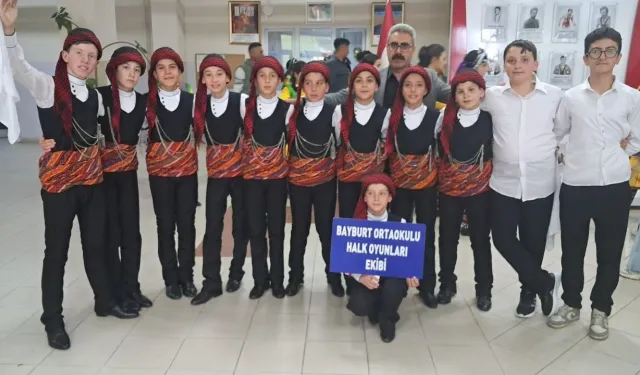 Bayburt Ortaokulu Türkiye Beşincisi Oldu