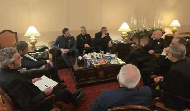 ABD İran Görüşmeleri İslamabad’da Başladı