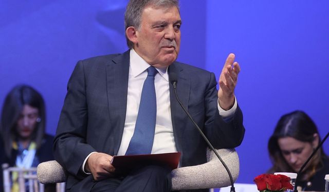 Abdullah Gül’den ABD ve İsrail Politikalarına Eleştiri