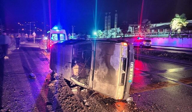 Trabzon'da Trafik Kazası 2 Kişi Yaralandı