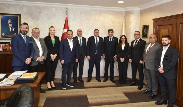 Azerbaycan Heyeti Trabzon’da Sağlık Turizmi